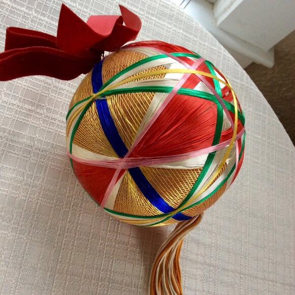 Vintage Handwoven Japanese Silk Temari Ball with Tassel - Picture 7 of 9